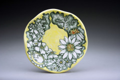 small-bee-plate